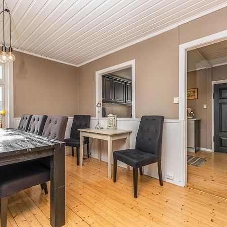 3 Bedroom Nice Home In Kvamsoy Sandvik  Екстер'єр фото